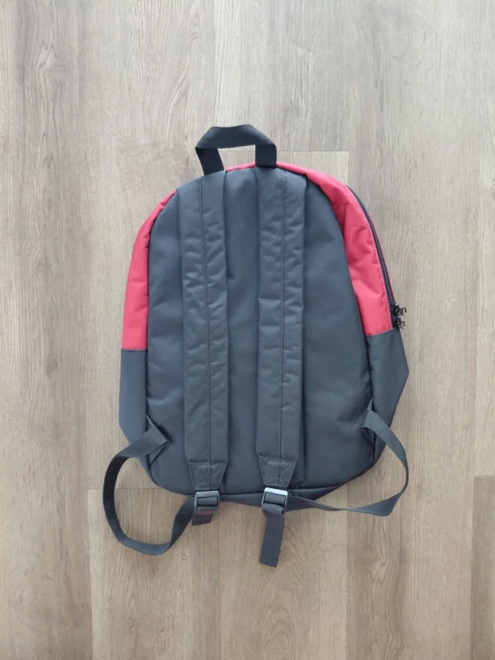 BioWorld Dungeons & Dragons Graphic Backpack
